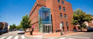 De La Cruz Art Gallery – Georgetown University